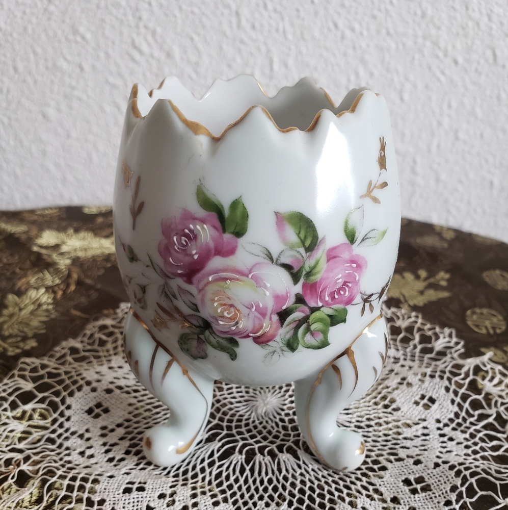 #Vintage Napcoware Porcelain Vase Footed Cracked Egg Pink Roses Gold Trim
